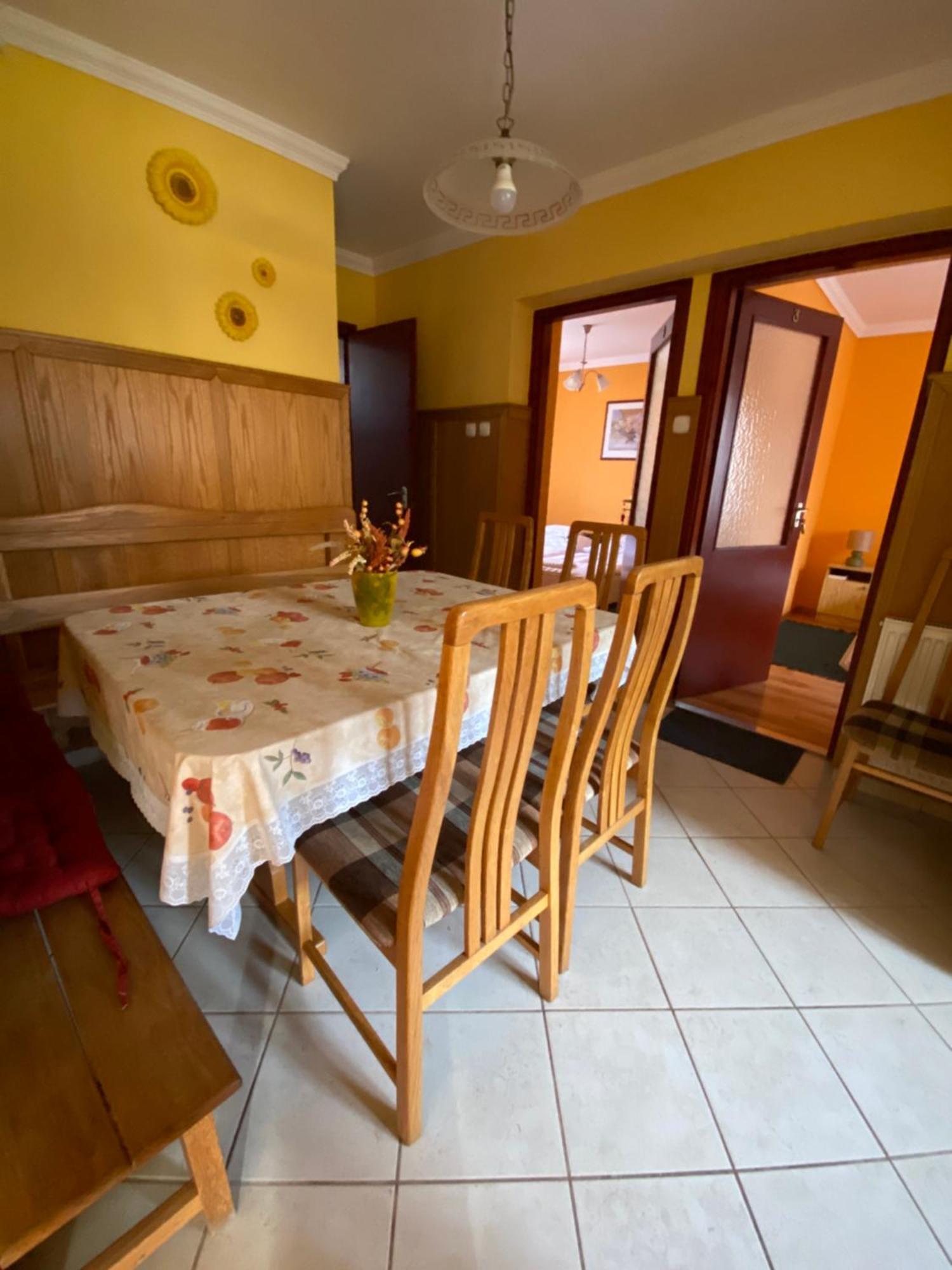 Apartman Dora Hajduszoboszlo Exterior photo